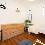 2 Bedroom Beautiful In *
