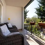 2 Bedroom Beautiful In 度假居 斯塔利格拉德-帕克利尼卡