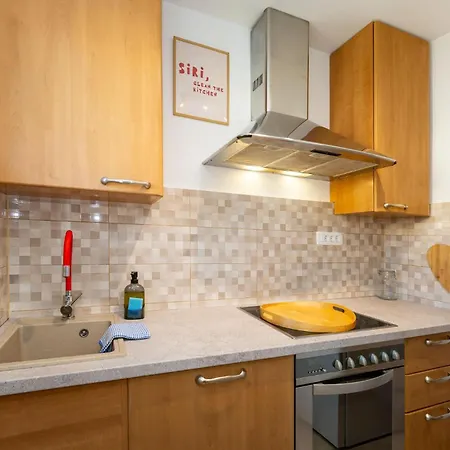 2 Bedroom Beautiful In