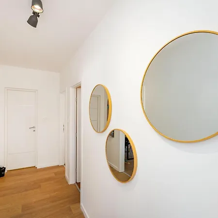 2 Bedroom Beautiful In Starigrad Paklenica