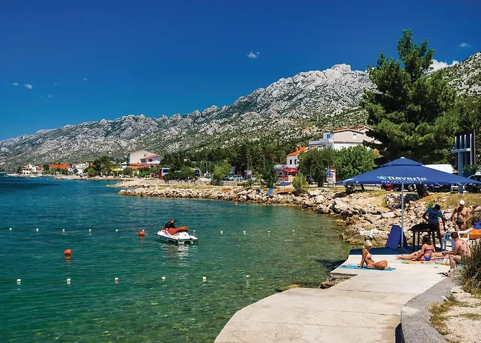 2 Bedroom Beautiful In Дом отдыха *