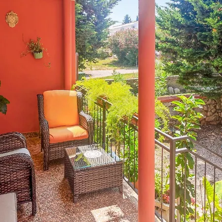 2 Bedroom Beautiful In * Starigrad Paklenica