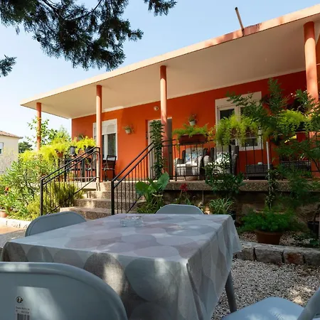 2 Bedroom Beautiful In * Starigrad Paklenica